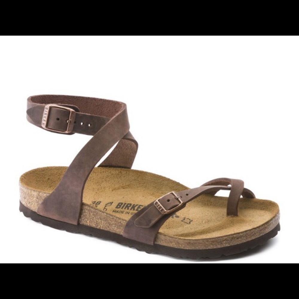 Strappy sandals